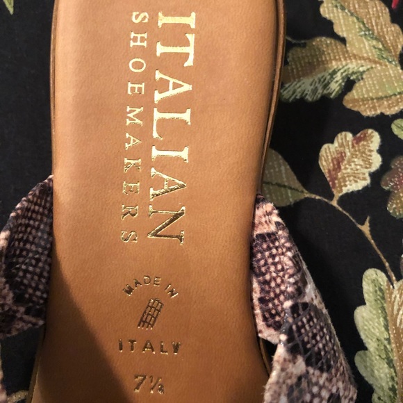 Shoes - Picture 2 of 3